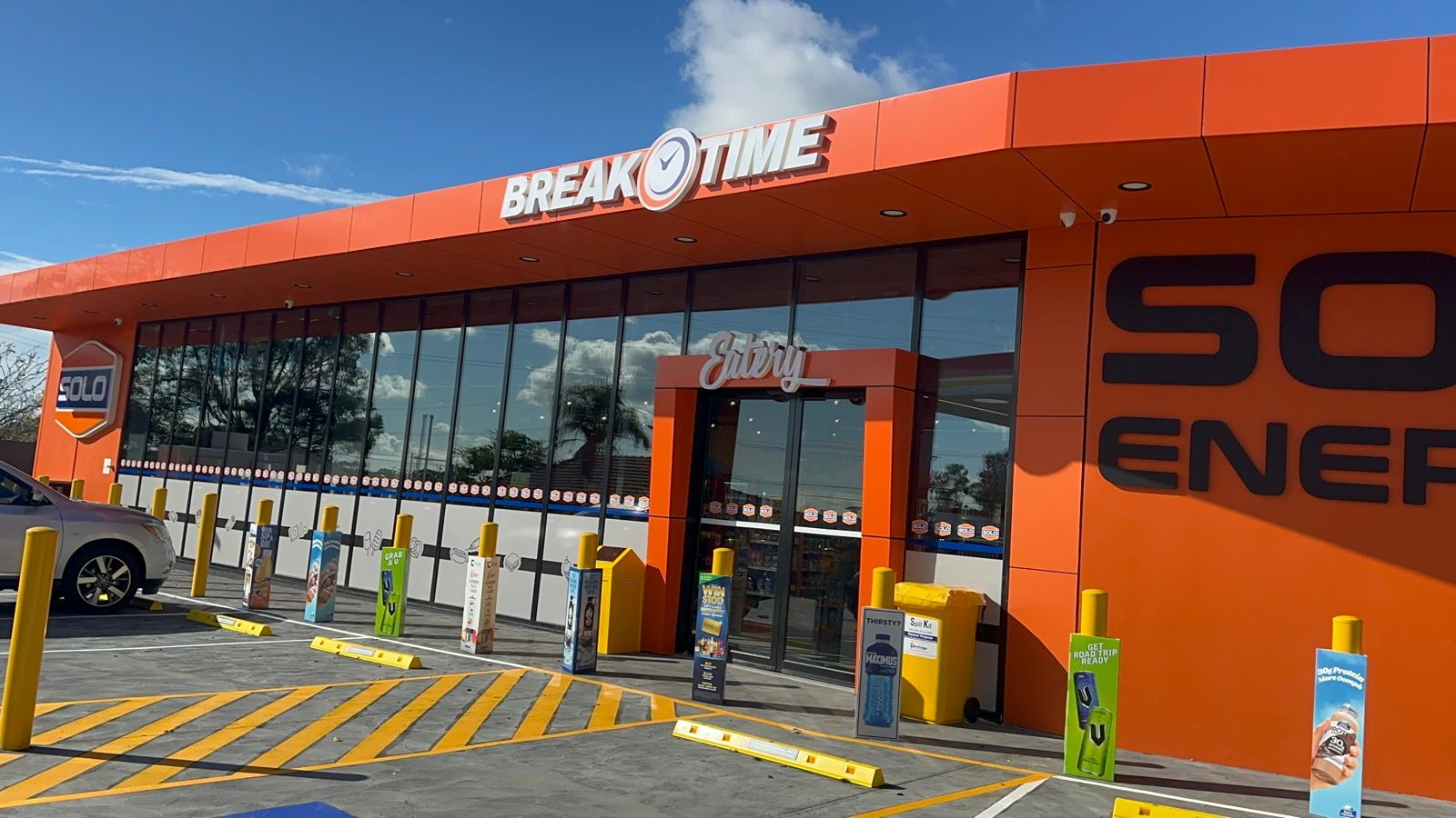 Break Time store front and Eatery entrance